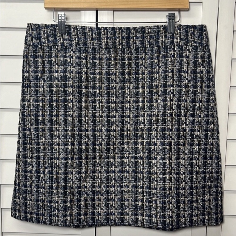J. CREW Tweed Mini Skirt 12 Boucle Blue Black Preppy Classic Quiet Luxury NWT - Picture 5 of 16